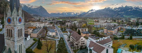 Luchtfoto Van Kathedraal Van Florin Vaduz Liechtenstein Zachte Focus — Stockfoto