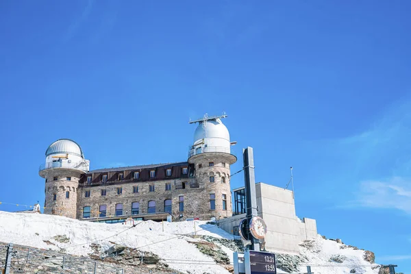 Gornergrat Kulm Hotel Osservatorio Sulla Montagna Costruire Paesaggio Innevato Contro — Foto Stock