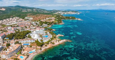 Playa de Formentor Cala Pi de la Posada, Cap Formentor 'da güzel plaj, Palma Mallorca, İspanya