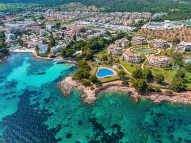 Playa de Formentor Cala Pi de la Posada, Cap Formentor 'da güzel plaj, Palma Mallorca, İspanya