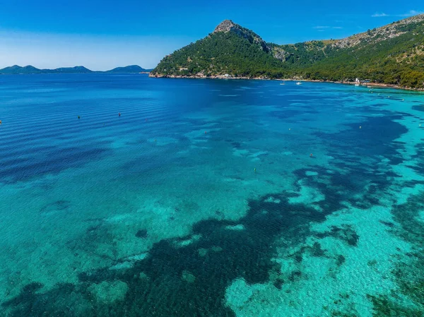 Deniz kıyısı ve Cala Xinxell, Illetas, Mallorca Adası, İspanya