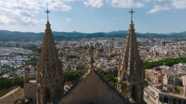 La Seu 'nun havadan görünüşü, İspanya' daki Palma de Mallorca 'nın ortaçağ katedrali