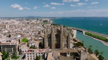 La Seu 'nun havadan görünüşü, İspanya' daki Palma de Mallorca 'nın ortaçağ katedrali