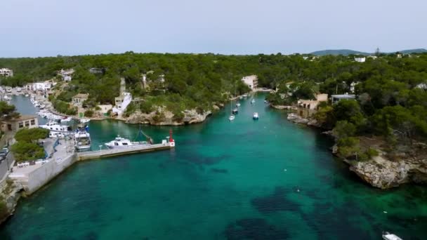 Aerial View Fishing Village Mallorca Spain Boats Docked Pier — Video