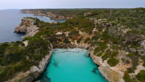 Letecký Pohled Calo Des Moro Mallorca Španělsku Jedna Nejkrásnějších Pláží — Stock video