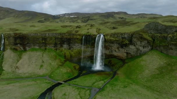 Vista Aérea Del Seljalandsfoss Situado Región Sur Islandia Justo Por — Vídeo de stock