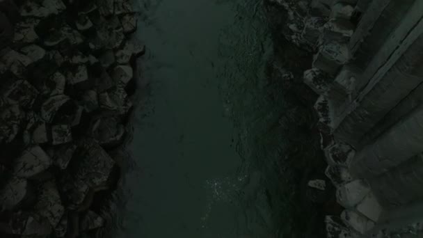 Epic Aerial View Studlagil Basalt Canyon Iceland Uno Los Lugares — Vídeos de Stock
