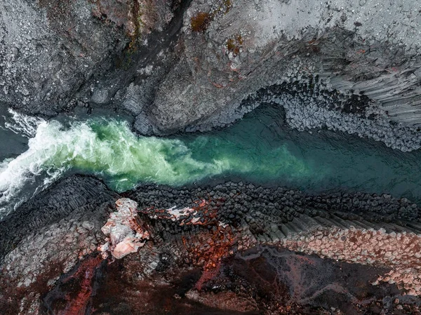 Episk Antenn Syn Studlagil Basalt Canyon Island Mest Underbara Natur — Stockfoto