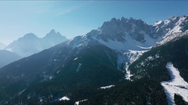 Повітряний Вид Прекрасні Альпійські Гори Італії Доломітська Зимова Гора Біля — стокове відео