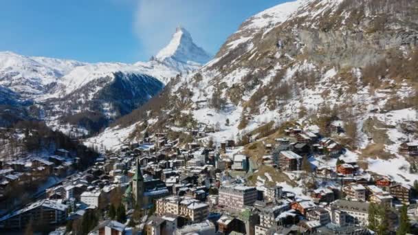 Letecký Pohled Zermatt Valley Matterhorn Peak Ranním Slunci Švýcarsku — Stock video