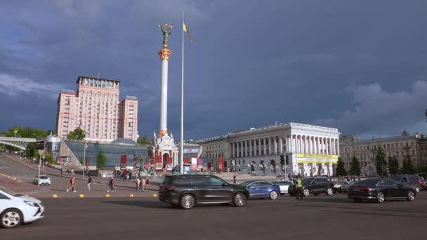 Panoramatický Výhled Hlavní Ulici Khreshchatyk Poblíž Náměstí Nezávislosti Maidan Nezalezhnosti — Stock video
