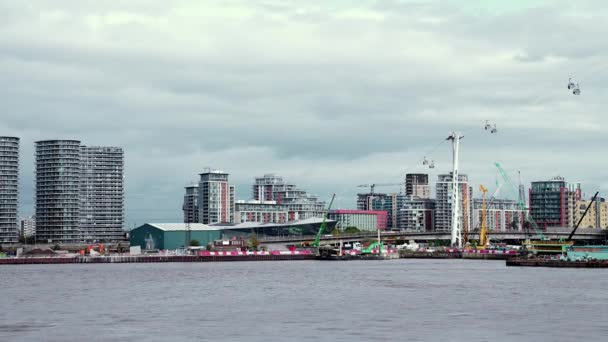 Vedere Cabinei Cablu Emirates Air Line Deasupra Râului Tamisa Aerul — Videoclip de stoc