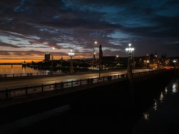 Brücke Über Die Daugava Riga Lettland Bei Schönem Sommersonnenuntergang — Stockfoto