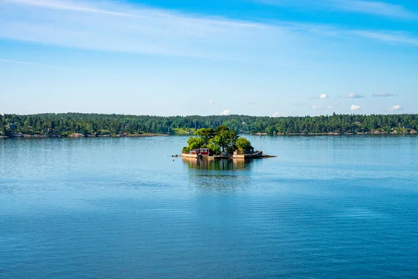 Fernsicht Auf Sommerhäuser Auf Inseln Des Archipels Malerische Siedlungslandschaft Inmitten — Stockfoto