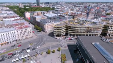 Riga, Letonya 'daki merkez yol ayrımı. Riga merkezinin hava görüntüsü. Güzel Letonya.