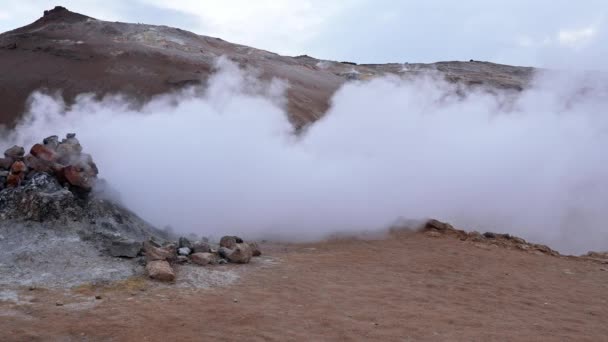Steam Emitting Fumarole Geothermal Area Hverir Sulphur Dioxide Erupting Volcanic — Vídeo de stock