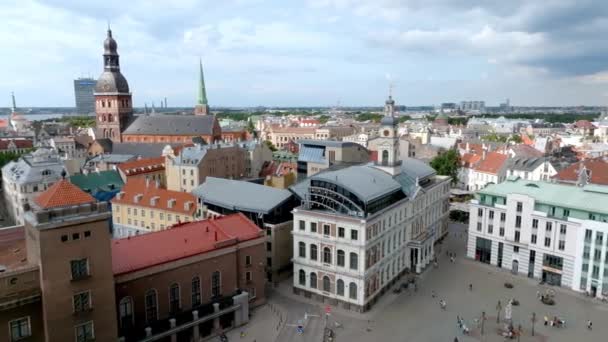 Establishing Aerial Bird Eye View Shot Riga Riga Skyline Latvia — Stockvideo