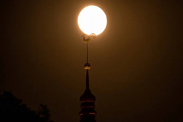 Beautiful Full Moon Riga Old Town Domes Cathedral Golden Cock — Stock Photo, Image