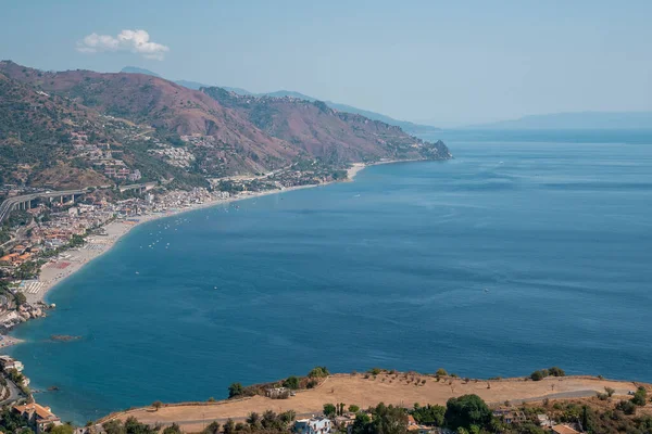 Όμορφη Θέα Του Παράκτιου Τοπίου Στο Μεσογειακό Ωκεανό Γραφική Μπλε — Φωτογραφία Αρχείου