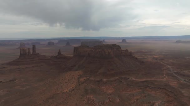 Flygfoto Över Klippformationerna Monumentdalen Landskap Monumentdalen Panoramautsikt Navajo Stampark Arizona — Stockvideo