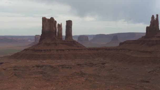 Luftfoto Klippeformationerne Monumentdalen Landskab Monument Dalen Panoramaudsigt Navajo Stammepark Arizona – Stock-video