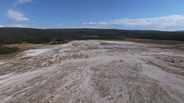 Vídeo Aéreo Piscina Gêiser Azul Profundo Parque Nacional Yellowstone Vista — Vídeo de Stock