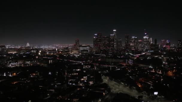 Edificios Del Centro Los Ángeles Por Noche Vista Aérea Ciudad — Vídeo de stock