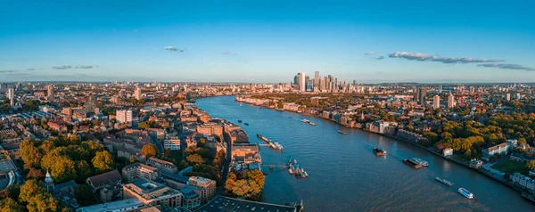 Luchtfoto Panoramisch Uitzicht Skyline Van Canary Wharf Werelds Toonaangevende Financiële — Stockfoto