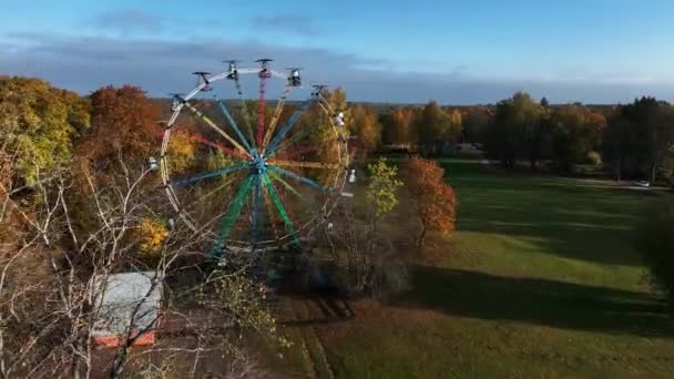 Roda Gigante Sigulda Letónia Roda Gigante Bonita Durante Outono Dourado — Vídeo de Stock