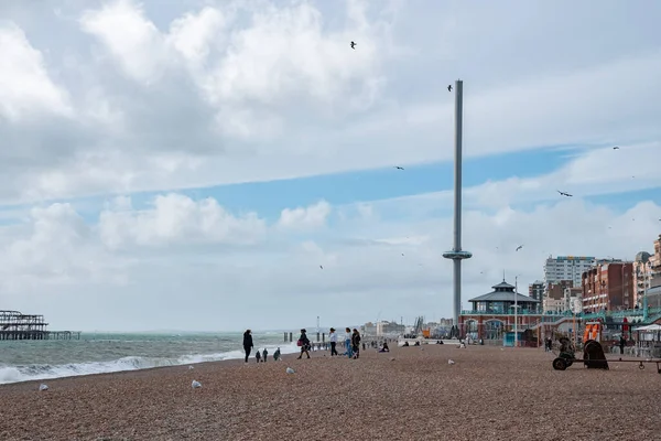 Brighton Wielka Brytania Września 2022 Ludzie Spacerujący Wzdłuż Promenady Pobliżu — Zdjęcie stockowe
