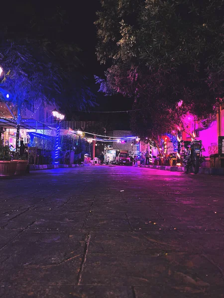 Night Courtyard Neon Light — Stock Photo, Image