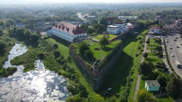 Снимок с воздуха Дубненский замок, Украина — стоковое видео