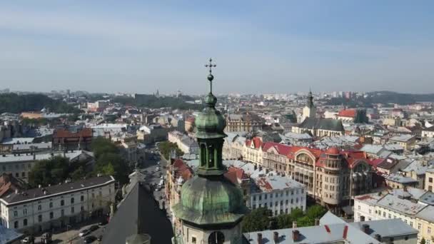 Cidade de tiro aéreo Lviv. Templo de santo Catedral de Arquitetura de São Jur Ucrânia — Vídeo de Stock