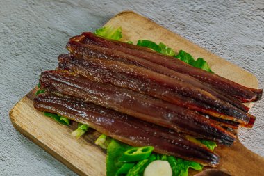 Gwamegi, Kore usulü yarı kurumuş Saury.