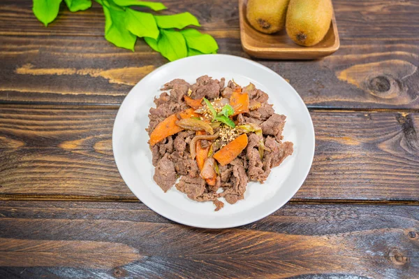 Lezzetli Kore usulü ızgara biftek, Bulgogi