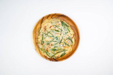 Kore deniz ürünleri ve soğanlı krep, 'Haemulbuchujeon'