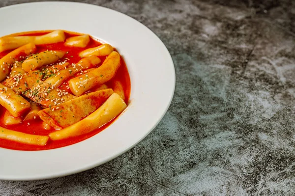 Torta Riso Fritto Coreano Tteokbokki — Foto Stock