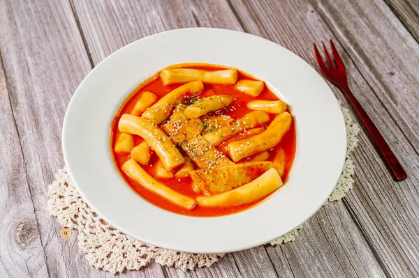 Kore usulü kızarmış pirinç keki, 'Tteokbokki'