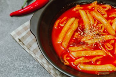 Kore usulü kızarmış pirinç keki, 'Tteokbokki'