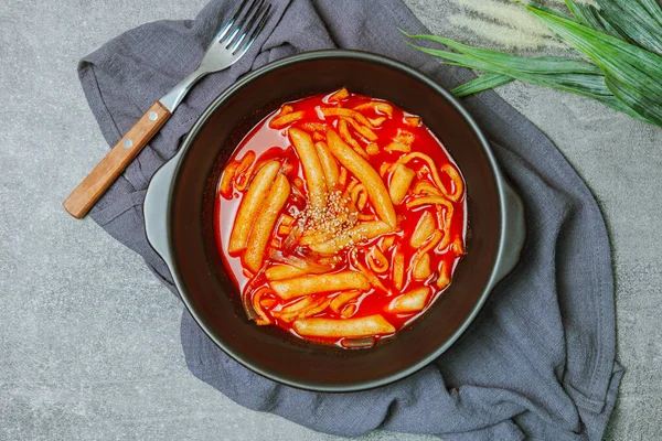 Kore usulü kızarmış pirinç keki, 'Tteokbokki'