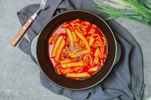 Kore usulü kızarmış pirinç keki, 'Tteokbokki'