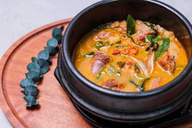 Sundaegukbap, Kore kanlı sosis ve pirinç çorbası.