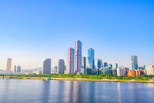 Skyskrapor Yeouido Han River Seoul Tagna Morgonen — Stockfoto