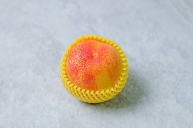 taze ve lezzetli yaz meyvesi şeftalisi