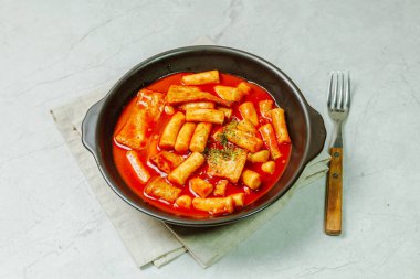 Kore usulü kızarmış pirinç keki, 'Tteokbokki'
