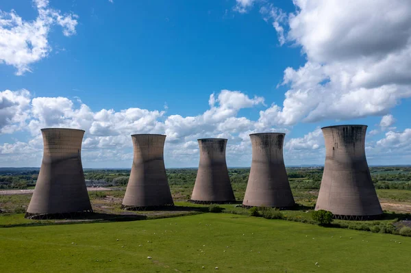 Aerial View Row Derelict Cooling Tower Chimney Stacks Decommissioned Coal — Foto de Stock