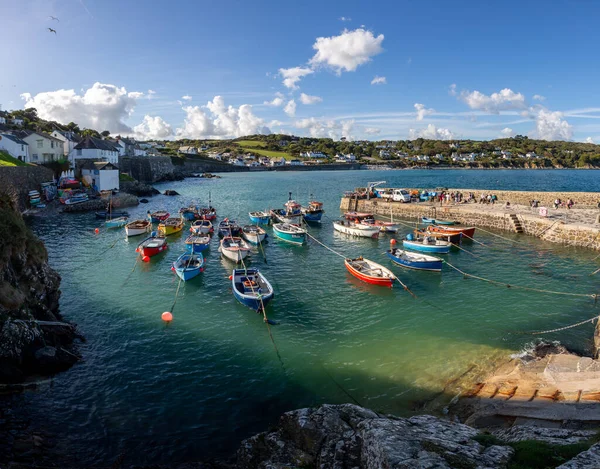 Coverack Cornwall September 2022 Vertical Landscape Traditional Cornish Fishing Boats — Stock Photo, Image