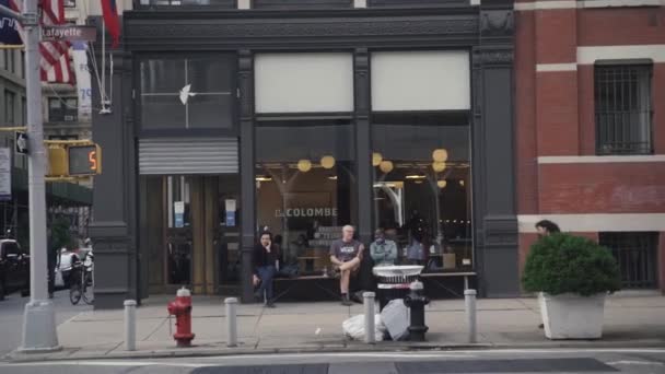 Les gens marchent à New York — Video