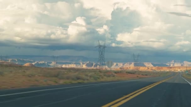 Den naturskønne vej til Monument Valley, Arizona – Stock-video