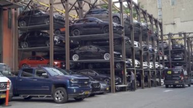 Otomatik çoklu katlı otopark sistemleri